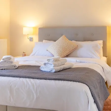 Artemis Pelion Escape