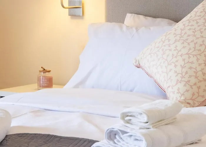 Artemis Pelion Escape Mesochorion (Evrytania)