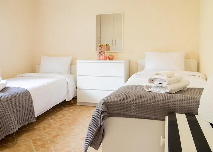 Artemis Pelion Escape *